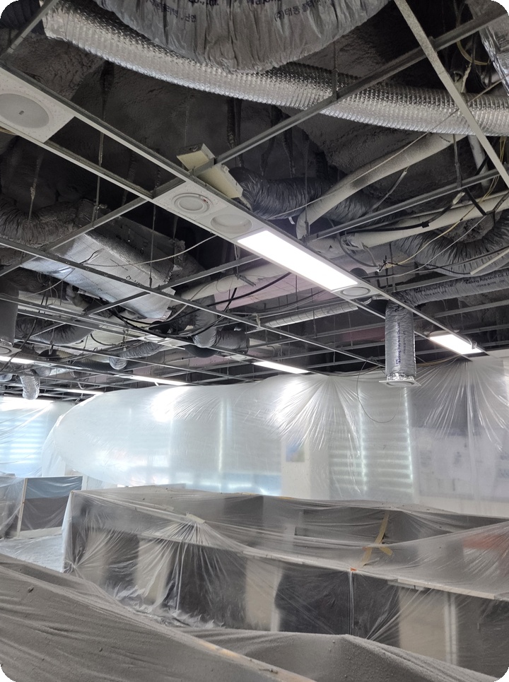 e0de838ecfbfb3917e23d93ca9e61ca3_1765255446_5501.jpg e0de838ecfbfb3917e23d93ca9e61ca3_1765255446_5501.jpg